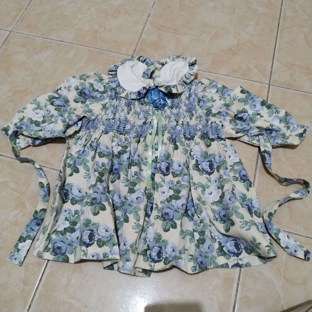 Preloved Smocked dress