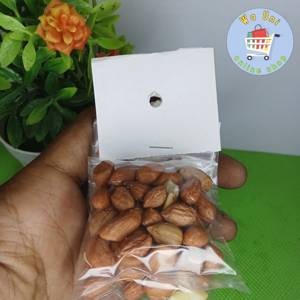 

kacang tanah mentah renceng bulat isi 5 bungkus - kacang - bahan makanan