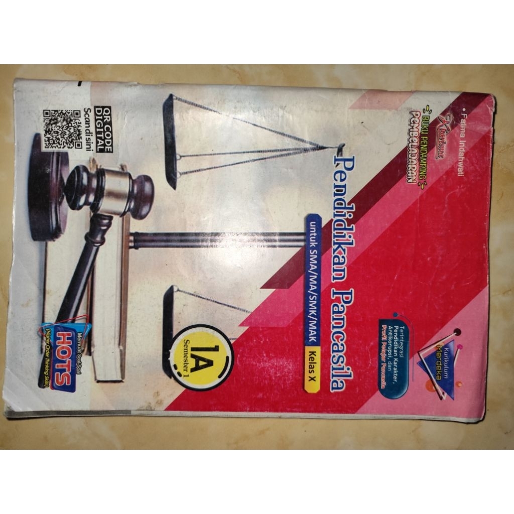 BUKU LKS PPKN KELAS 10 SEMESTER 1