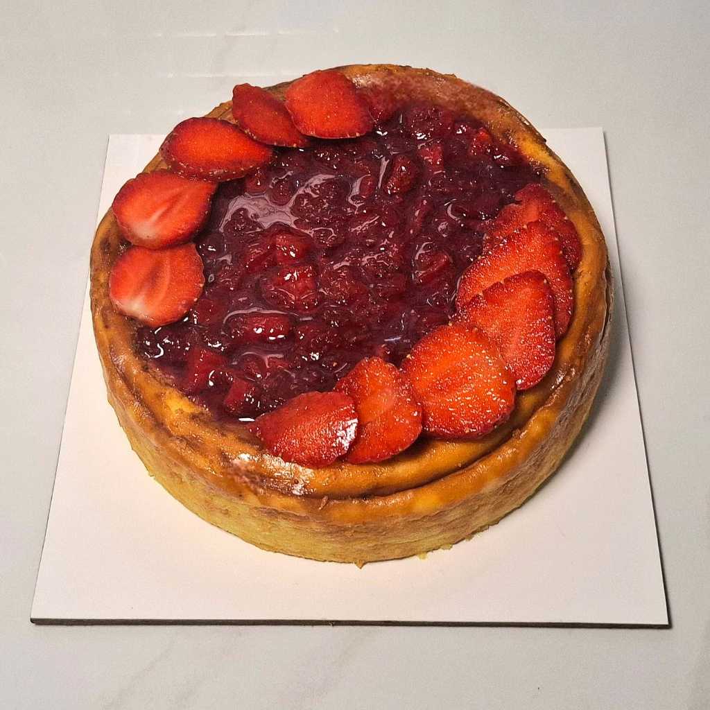 

Basque Burnt Cheese Cake Premium 16cm