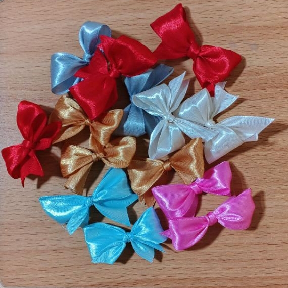 

Pita Souvenir Siap Pakai | Pita Satin 2cm Siap Pakai