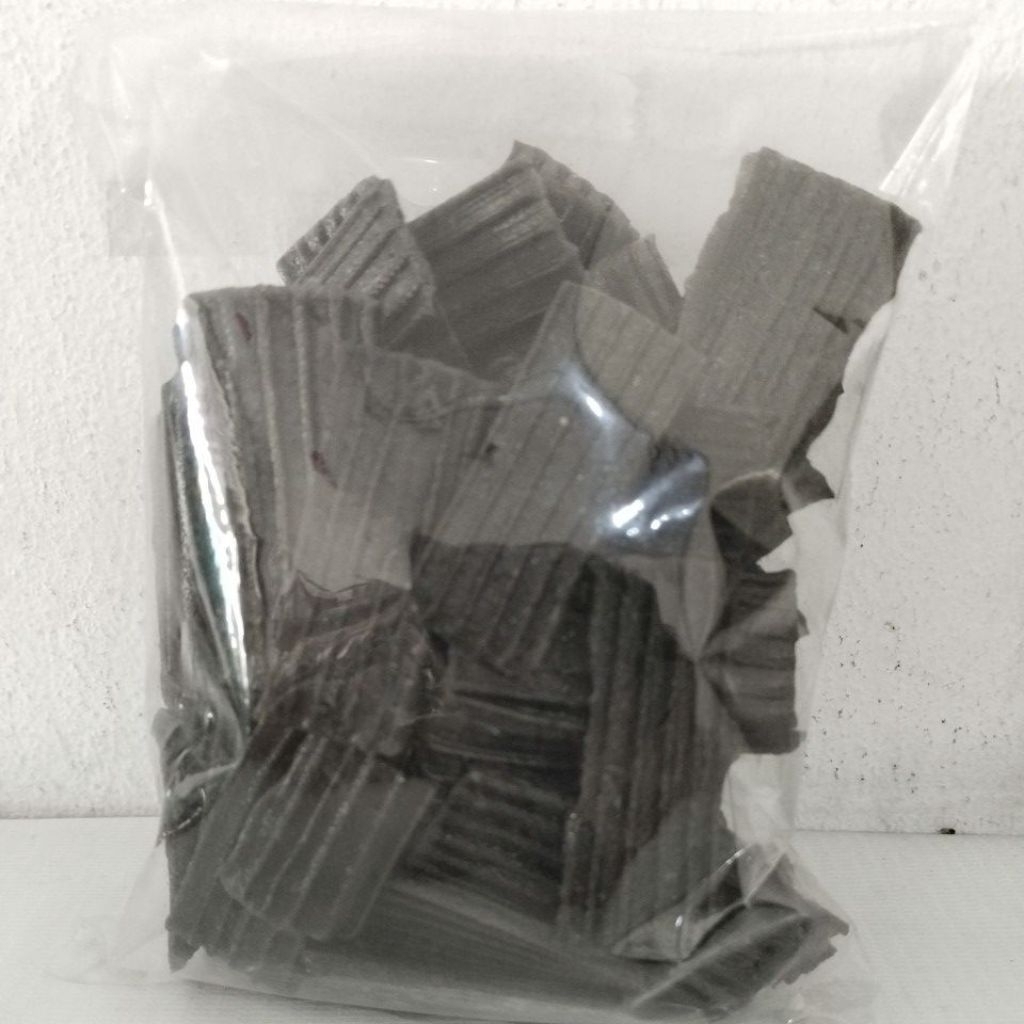 

Kerupuk jengkol sisir berat 250 gram