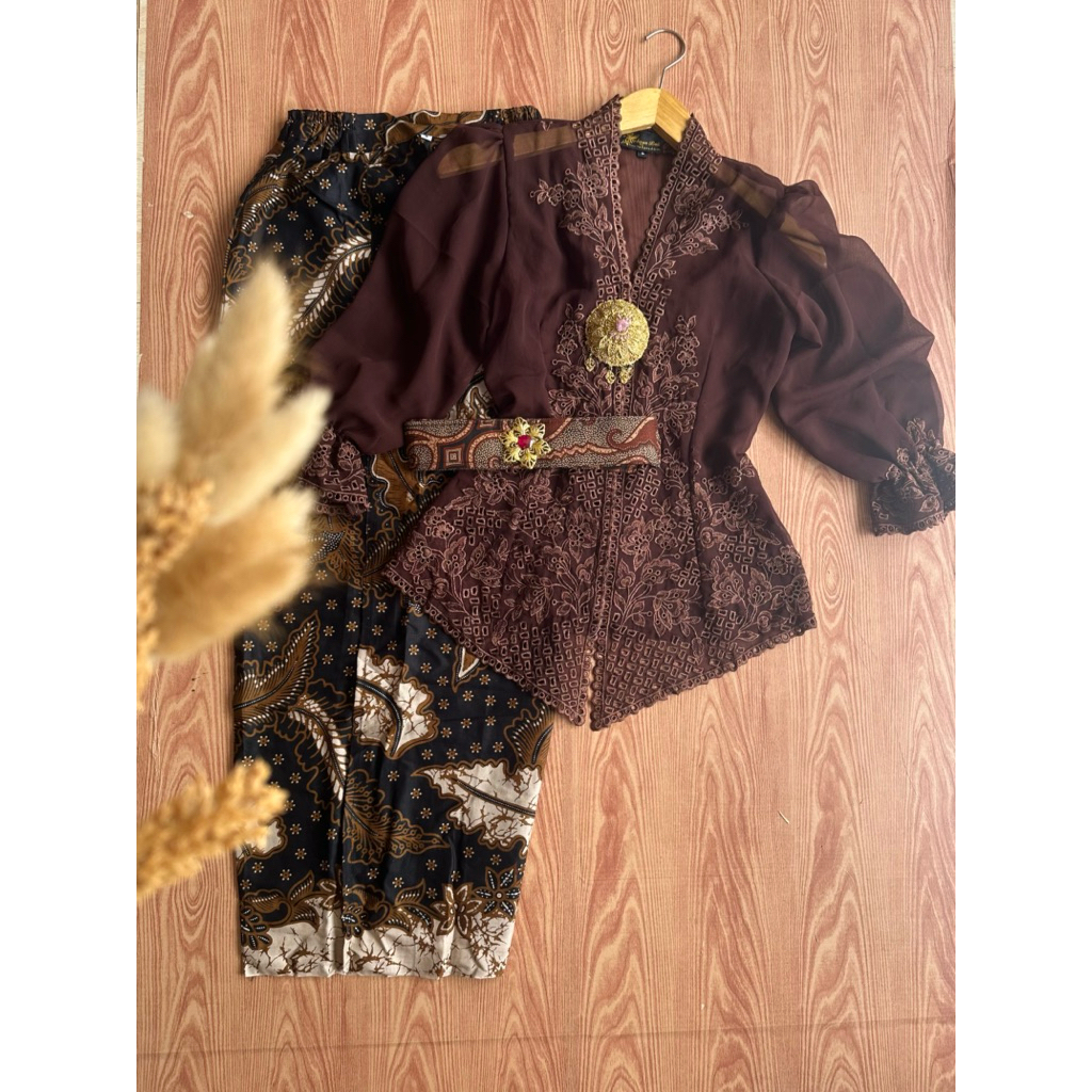 SET KEBAYA BALI KEBAYA BORDIR PEONY KEBAYA SUTRA CREP