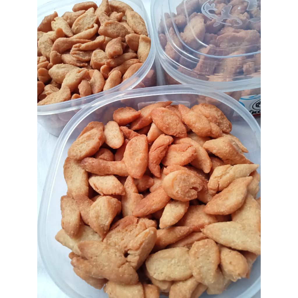 

camilan biji Ketapang fres 500grm bisa kirim instan dan sampe day