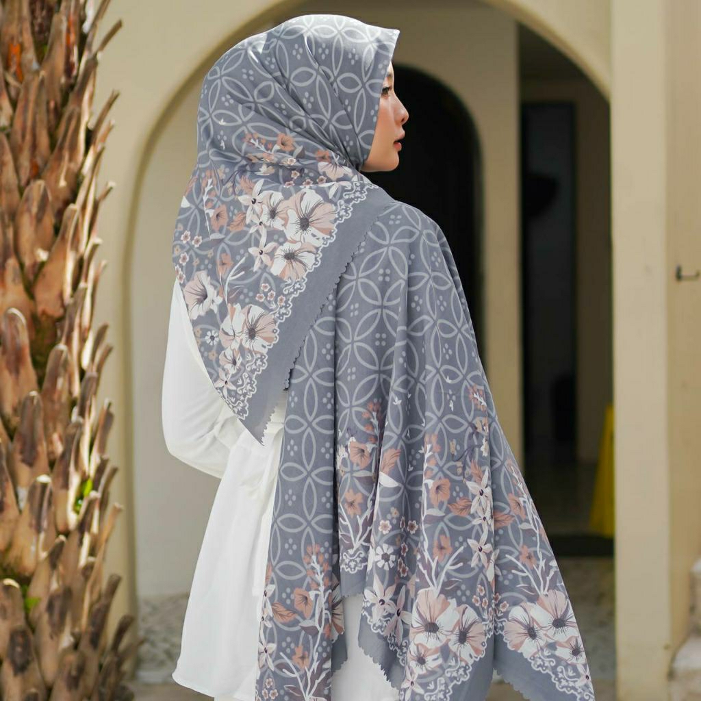 𝐇𝐢𝐣𝐚𝐛𝐢𝐬𝐭𝐚.𝐬𝐡𝐨𝐩 Arelia Motif Series // Hijab Segi Empat Voal Premium Motif // Hijab Segi Empat Motif 