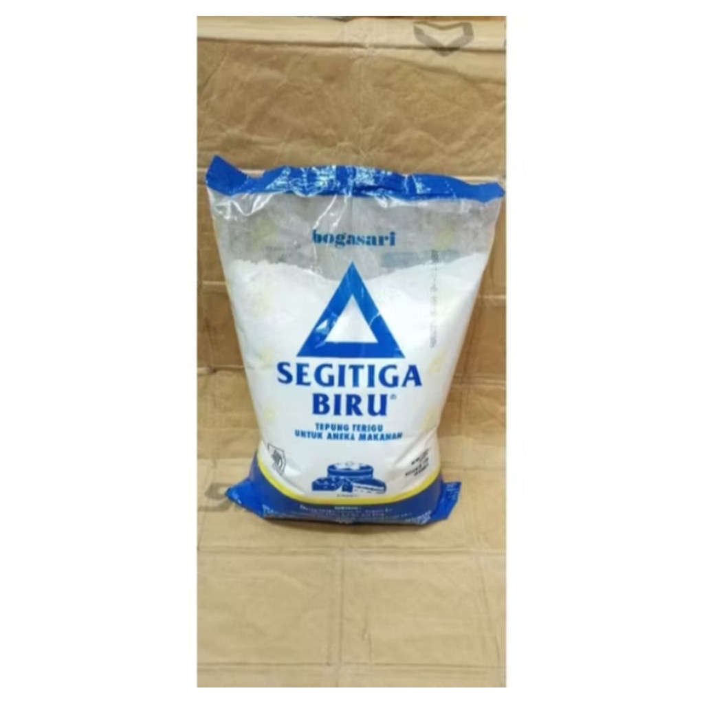 

Tepung terigu segitiga biru 1kg