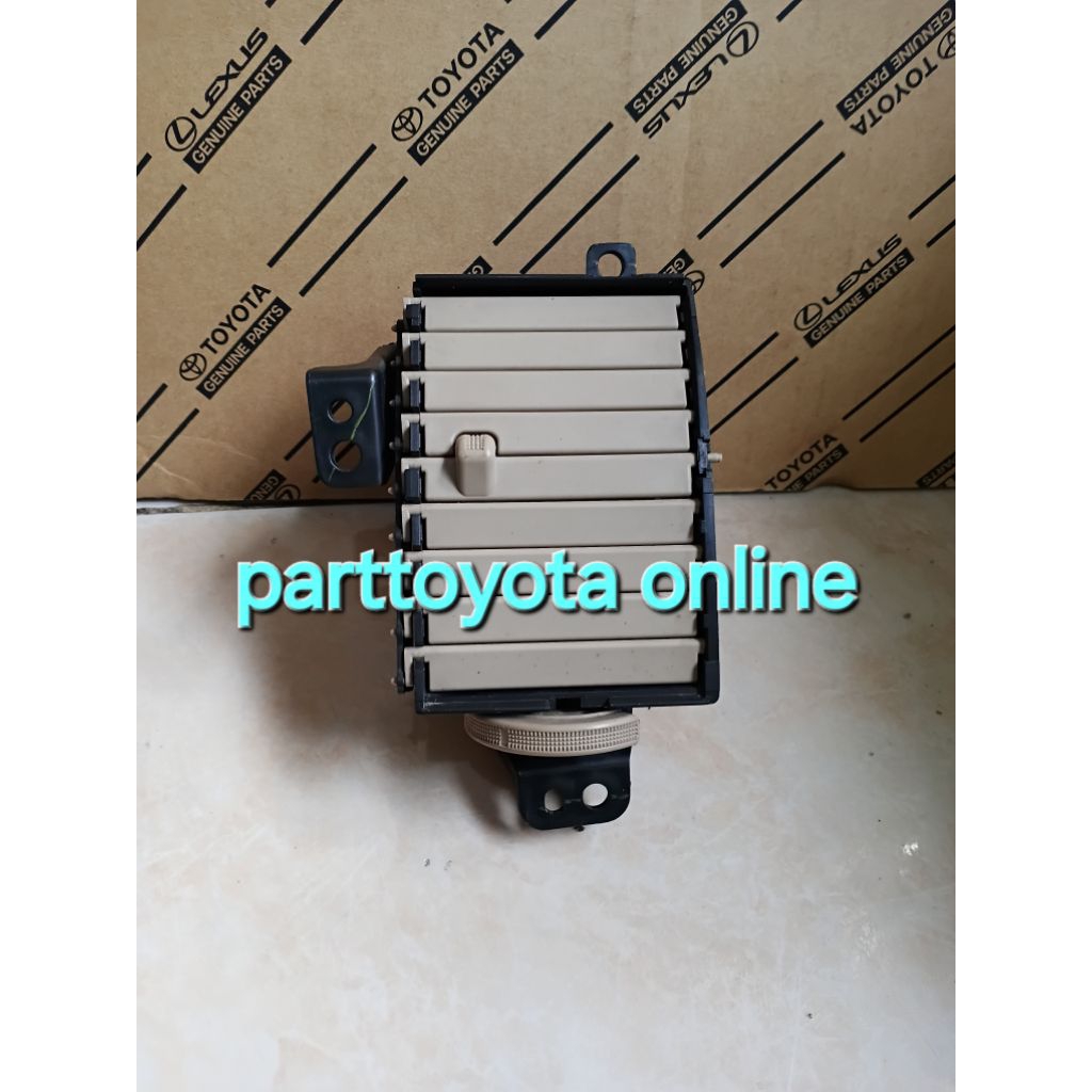 kisi kisi ac innova 2004 2008 waran cream sebelah kanan