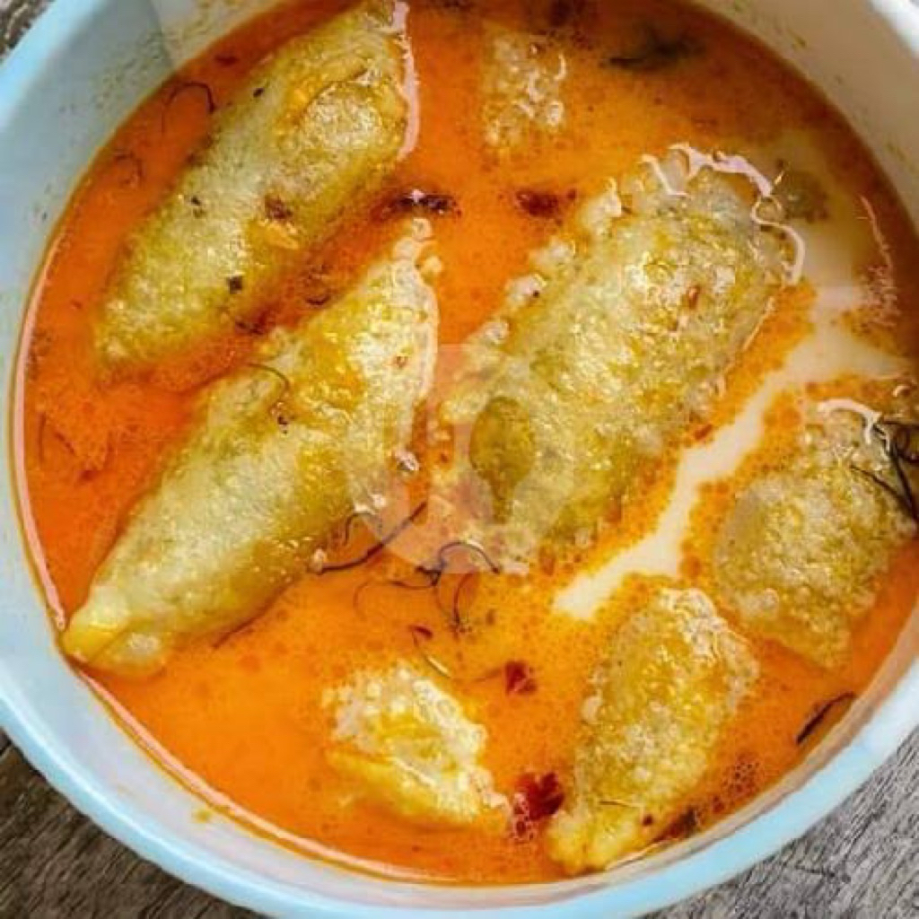 

Cireng Kuah Keju Creamy Isi Ayam Pedas