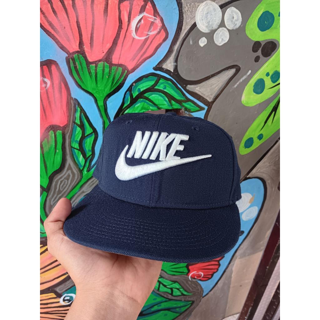 Topi Nike Vintage
