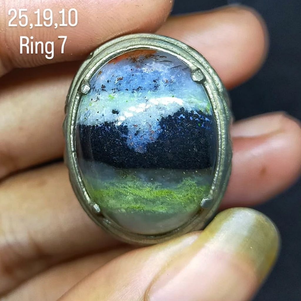 BATU AKIK PANCAWARNA GARUT ANTIK (ASLI ALAM)