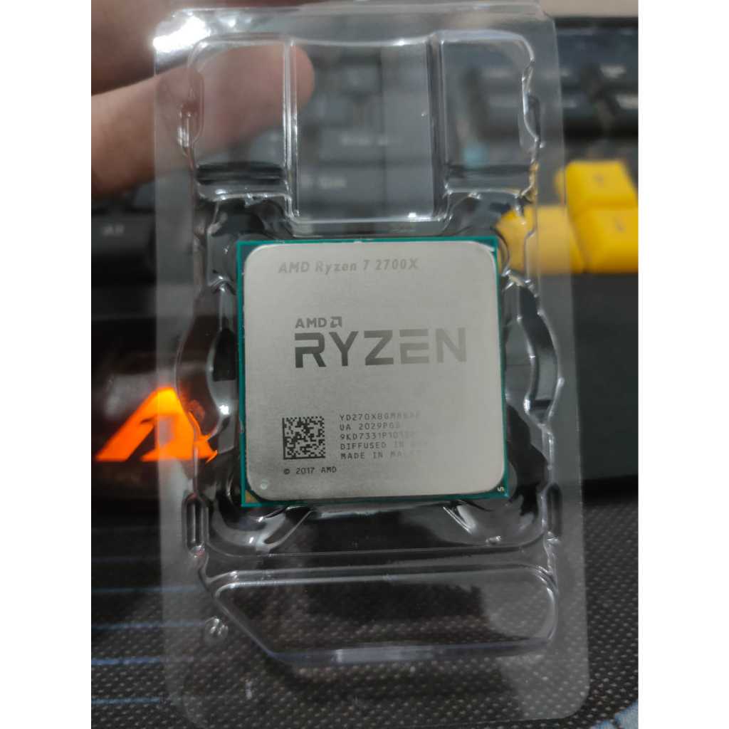 AMD Ryzen 7 2700X
