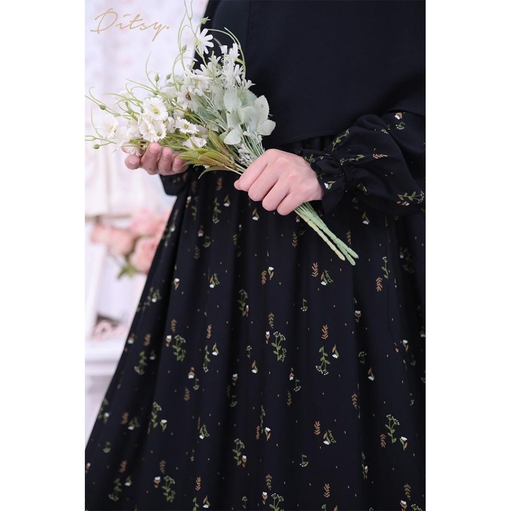 Maura Jetblack Ditsy Nightgown