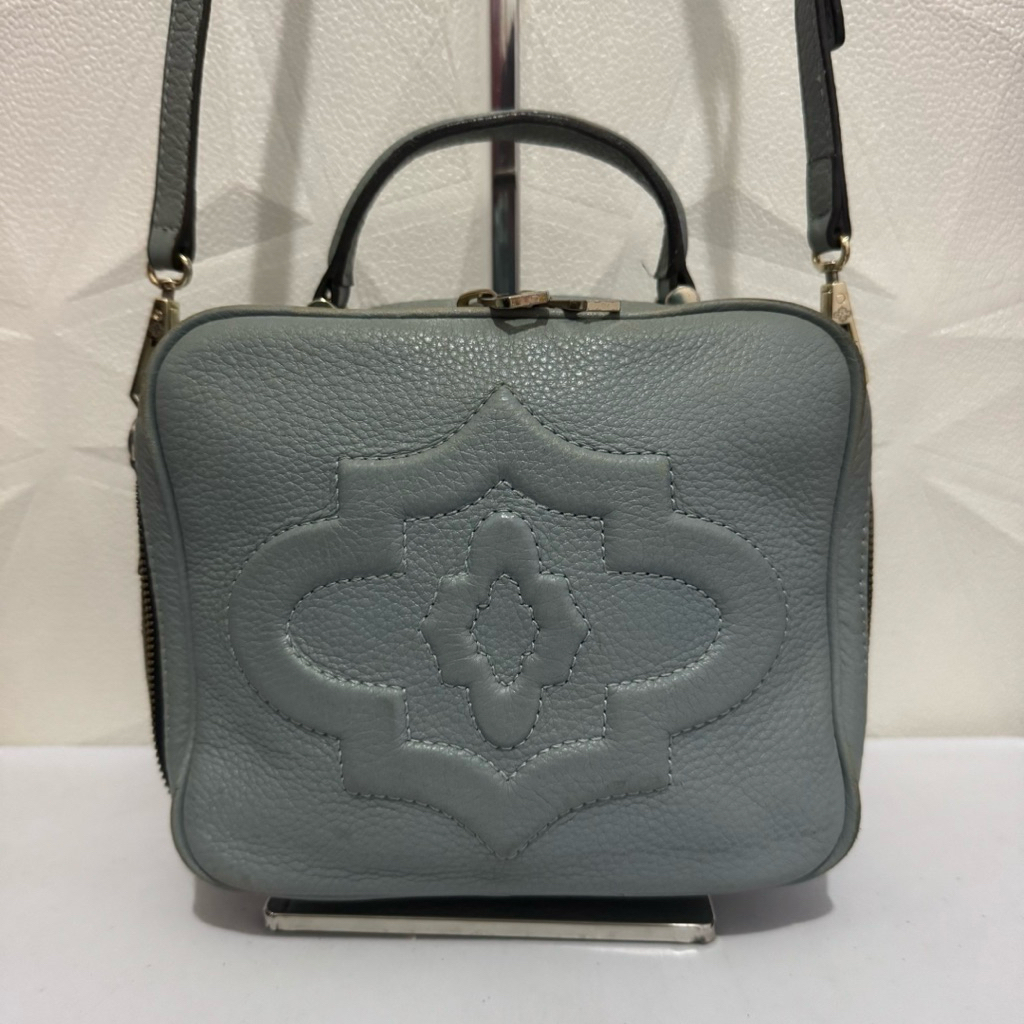 tas sling bag oryany. tas selempang kulit asli. tas wanita. tas biru muda