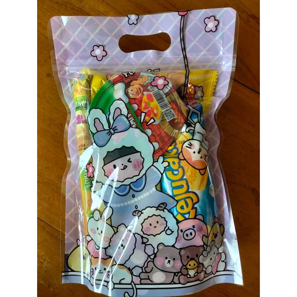 

Snack Ulang Tahun (Paket Premium)