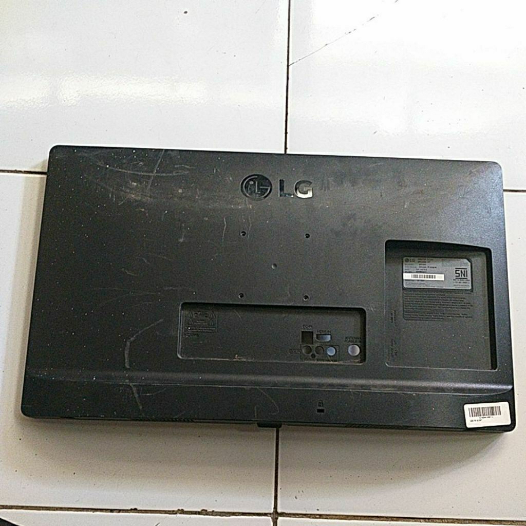 Casing LG Monitor TV LED 24TL520A