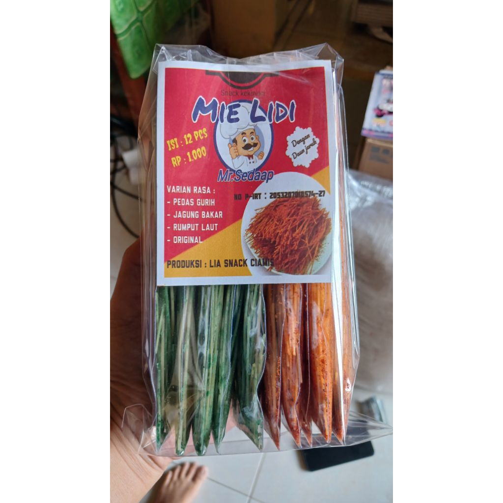 

MIE LIDI pedas daun jeruk Rp 1000 isi 10pcs