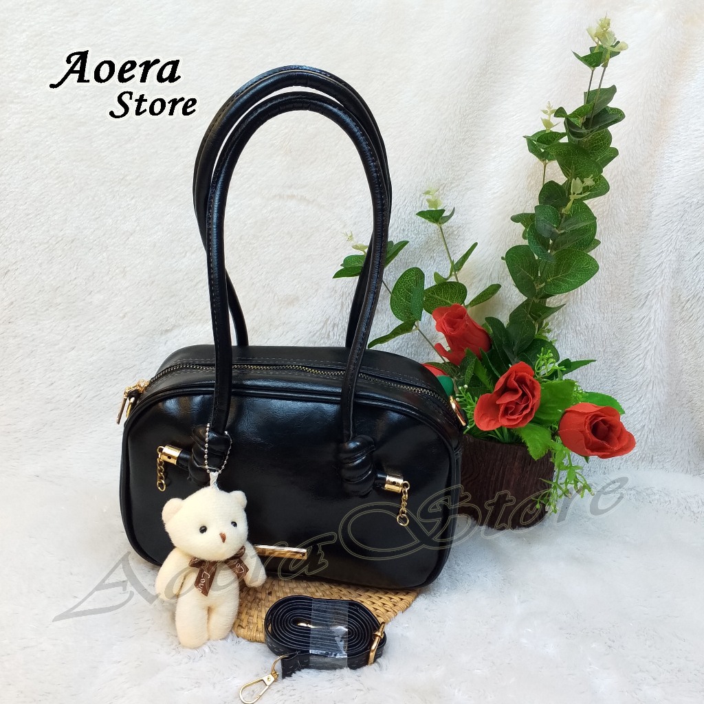 Tasmurah Aoera Store-Tas kulit Cewek Terbaru  / Tas Slempang  wanita kekinian kode melia Slim 0016