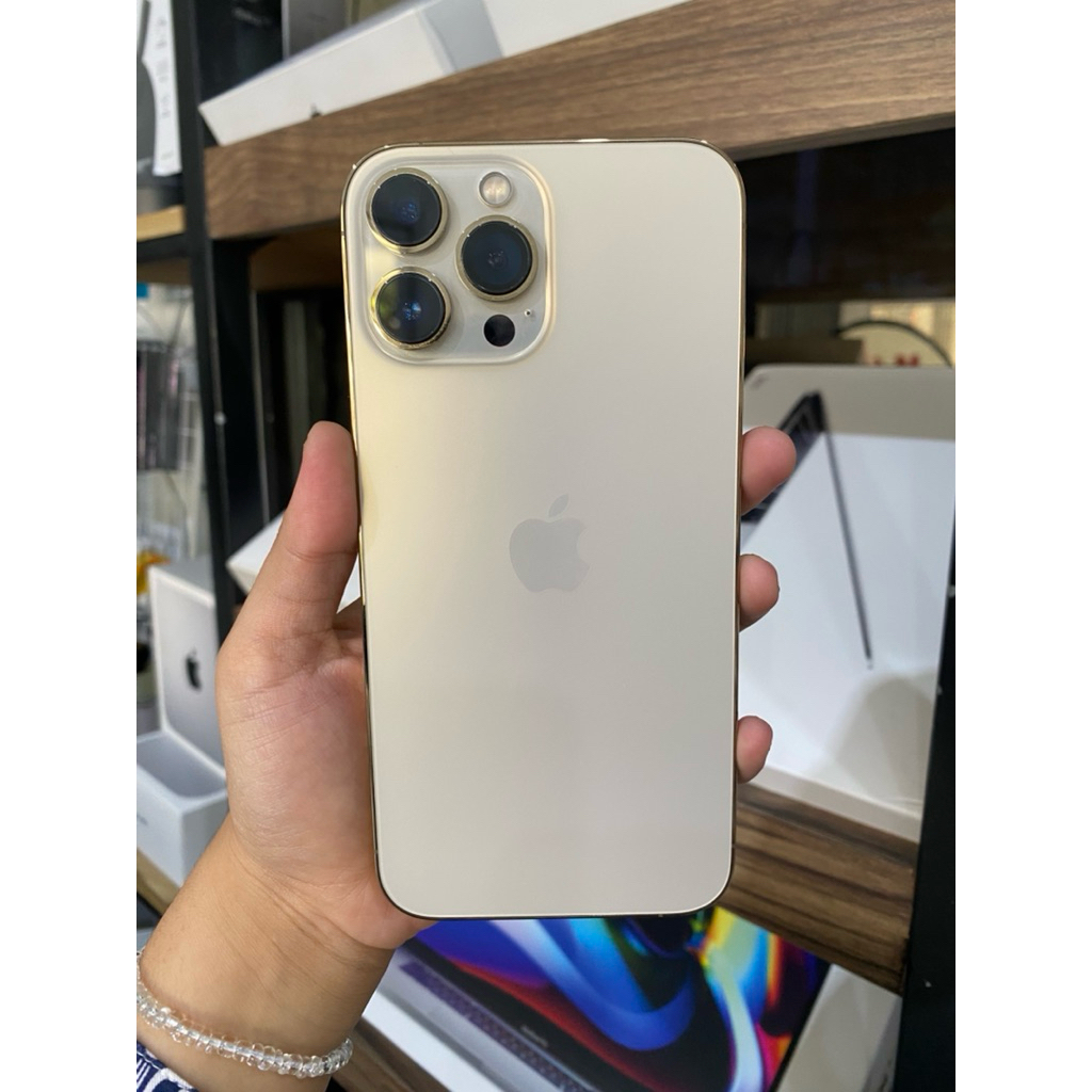 Second iPhone 13 Pro Max 1TB Gold