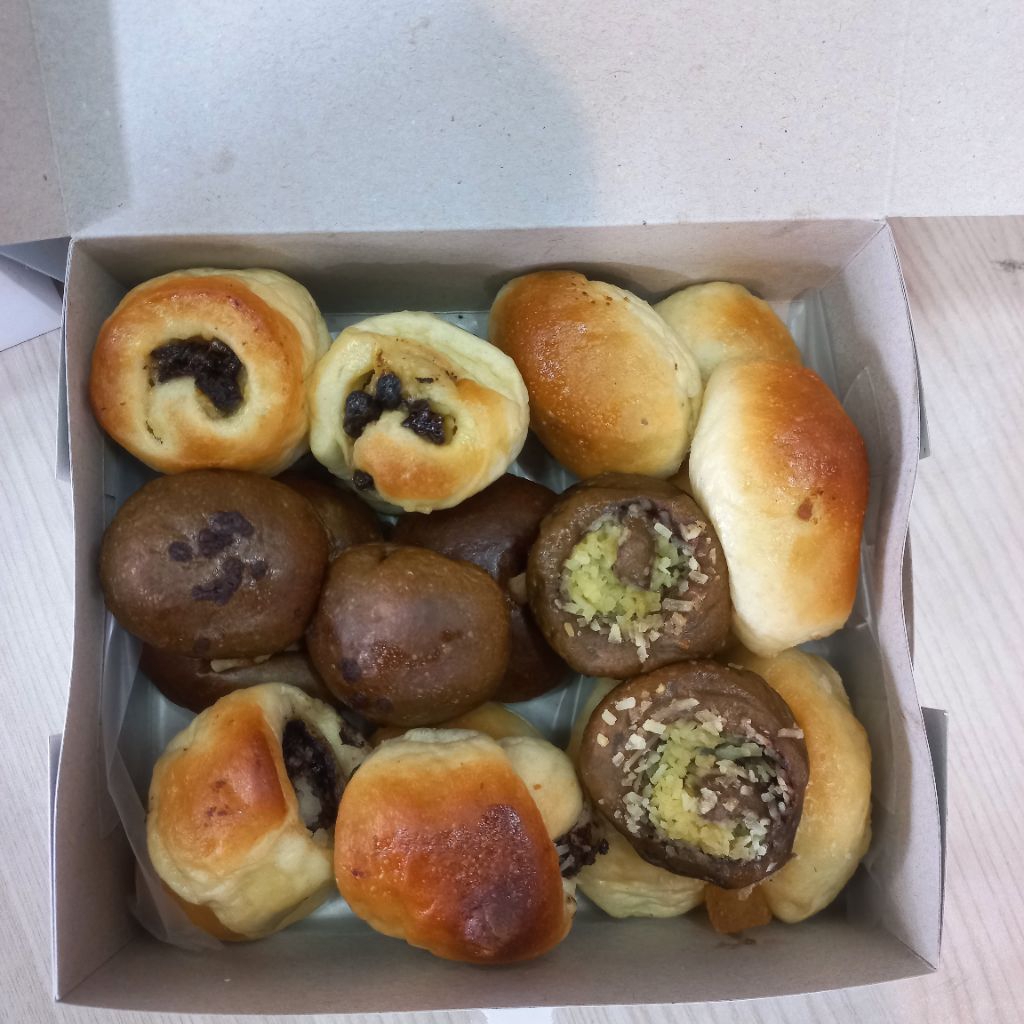 

Roti Unyil Bogor Asli – Oleh Oleh Khas Bogor | Fresh & Lembut