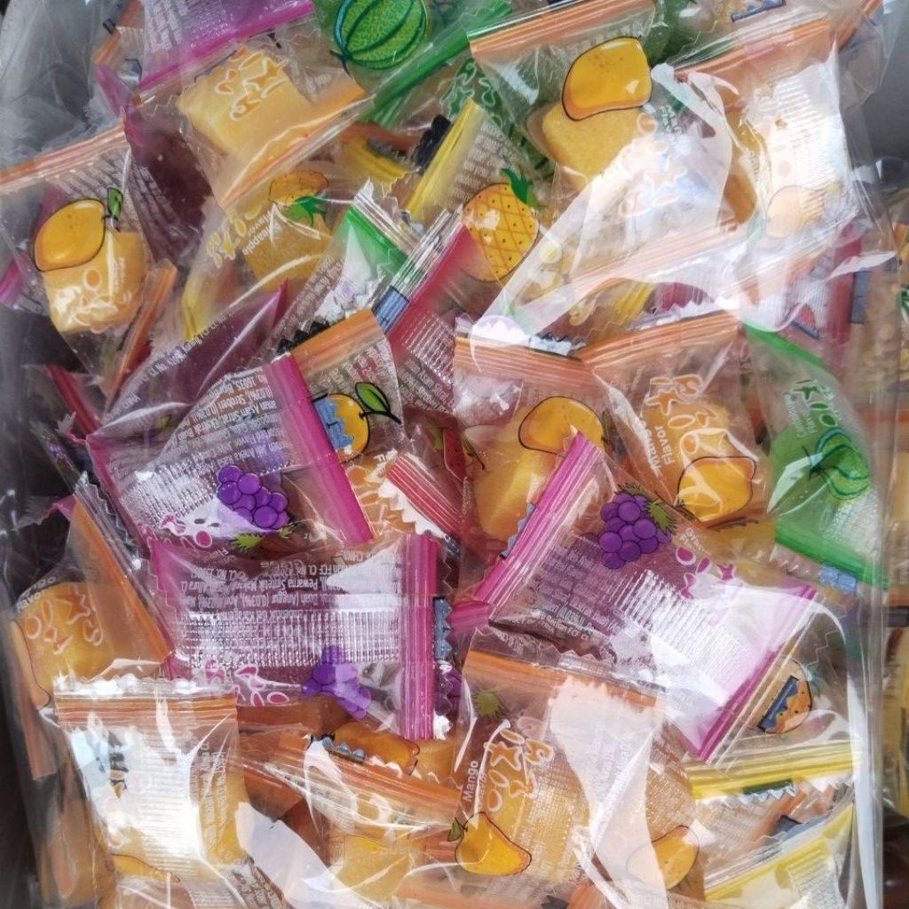 

jelly anaeka buah (mangga,nanas,anggur,stoberi,melon) 500 gram