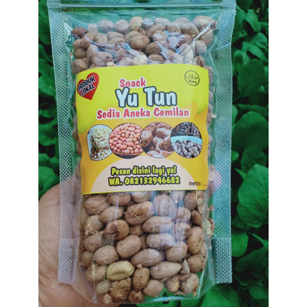 

Kacang Bogares | Kacang Asin | Kacang Sangrai Khas Tegal