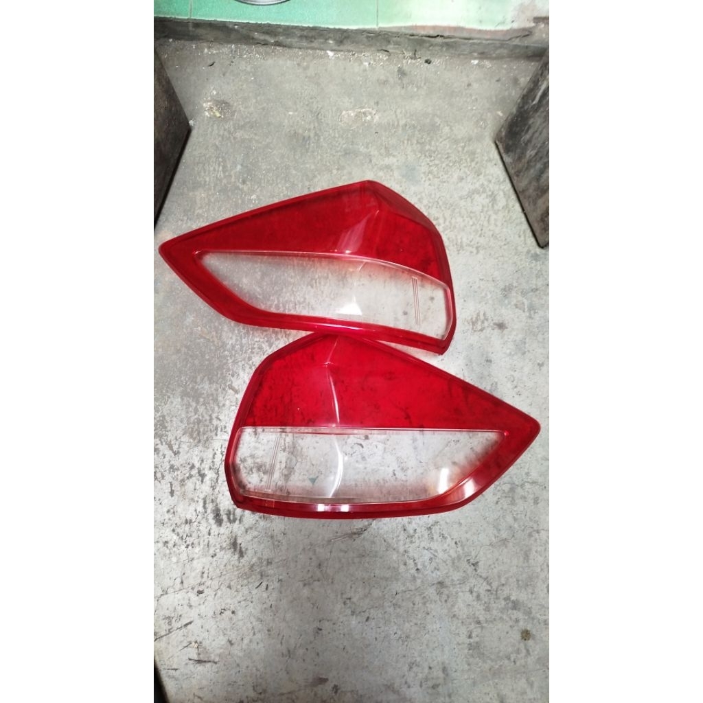 MIKA LAMPU BELAKANG SUZUKI ERTIGA,MIKA REM ERTIGA ORIGINAL