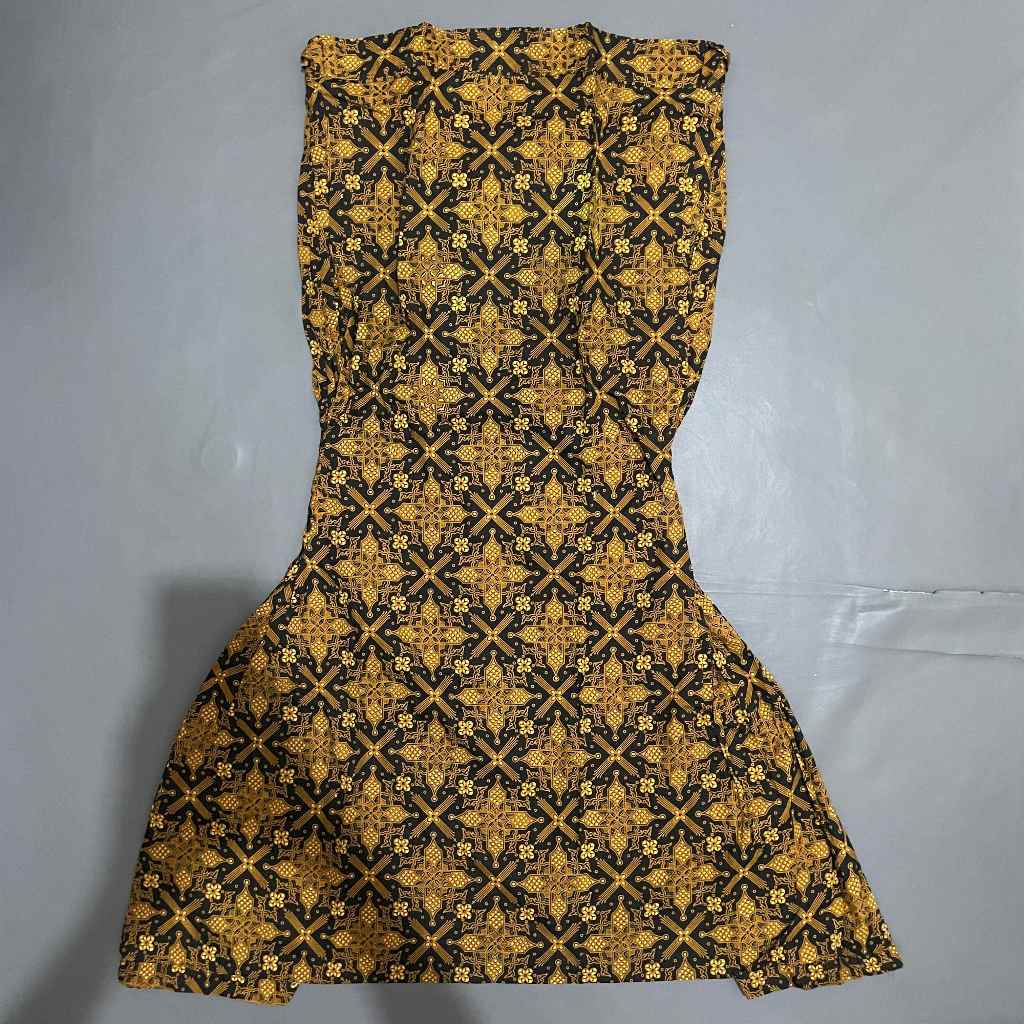 DEWASA B057 (NO BRAND, PRELOVED) Celana Rok Batik Duyung Span Atas Lebar Bawah Press Fit Bentuk Body