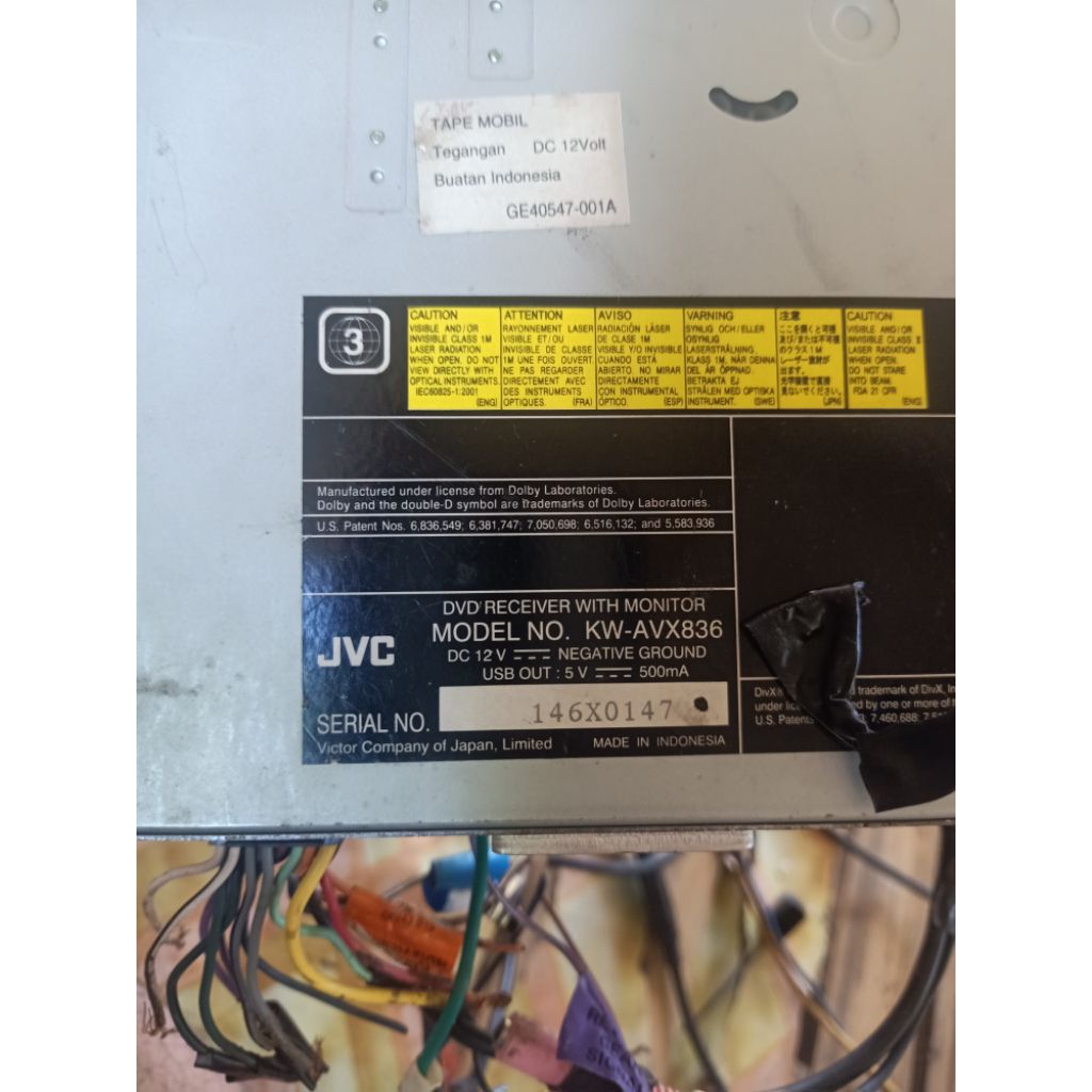 Tape mobil JVC seri kw-avx836