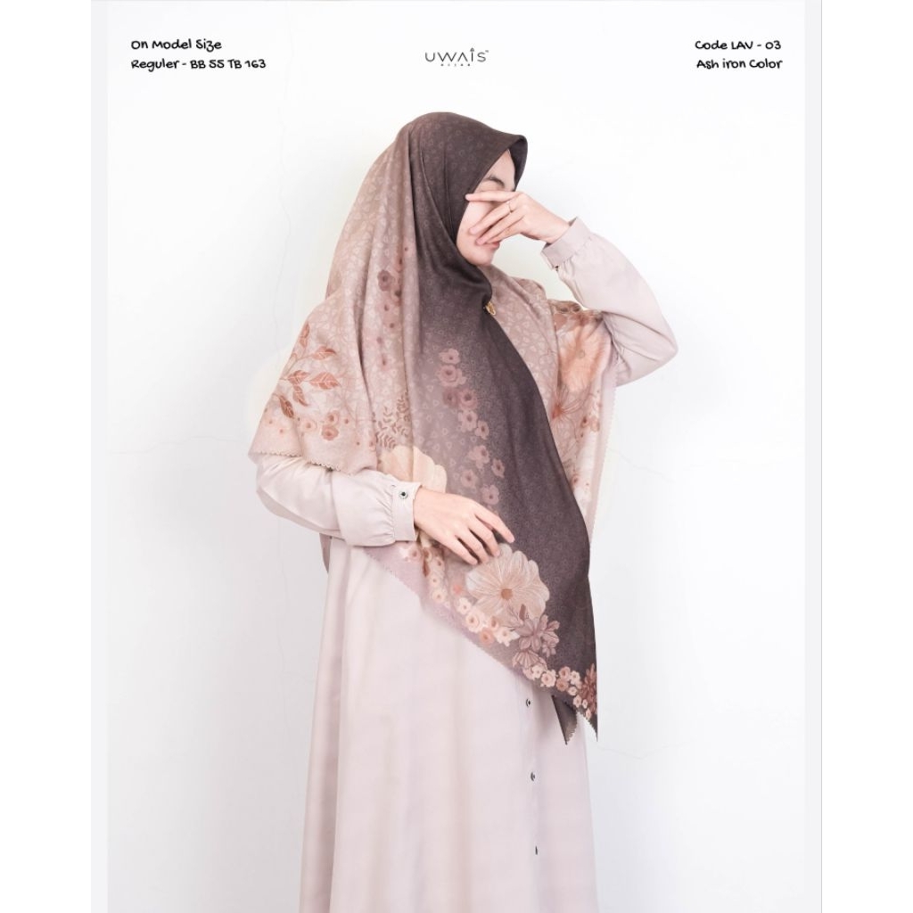 (READY) LAVIORA SCARF HIJAB SEGI EMPAT MOTIF UWAIS HIJAB