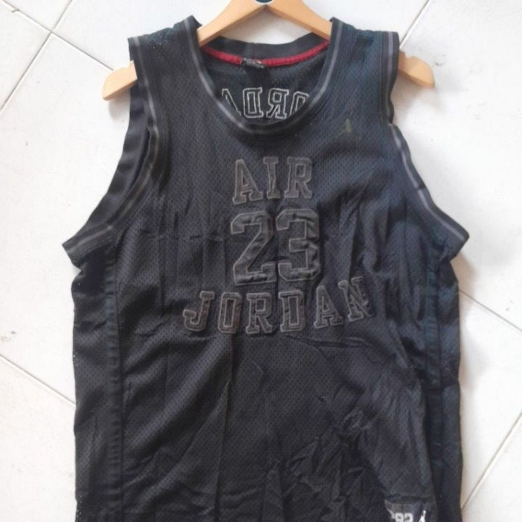 JERSEY JORDAN HITAM