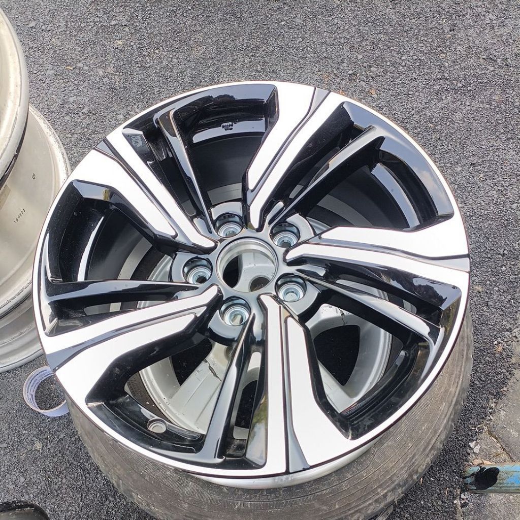 velg original oem Honda Civic turbo r17