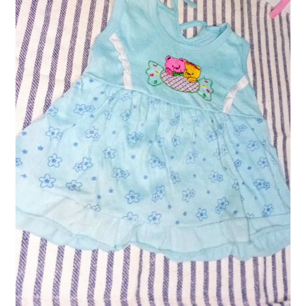 baju bayi perempuan umur 1- 4bulan ( preloved)