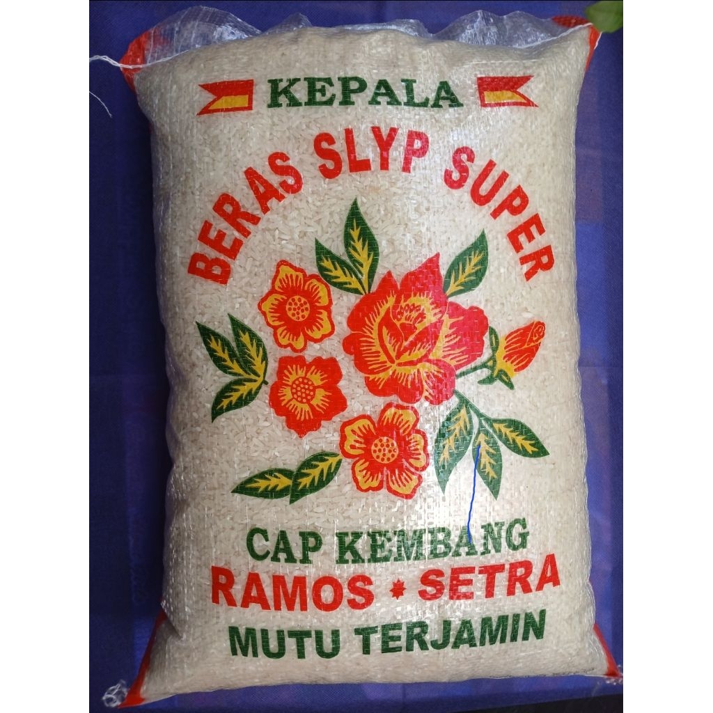 

Beras pulen karung cap kembang RAMOS SETRA 10 - 15 L