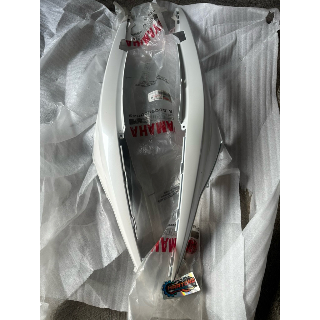 body belakang xeon karbu xeon rc putih original