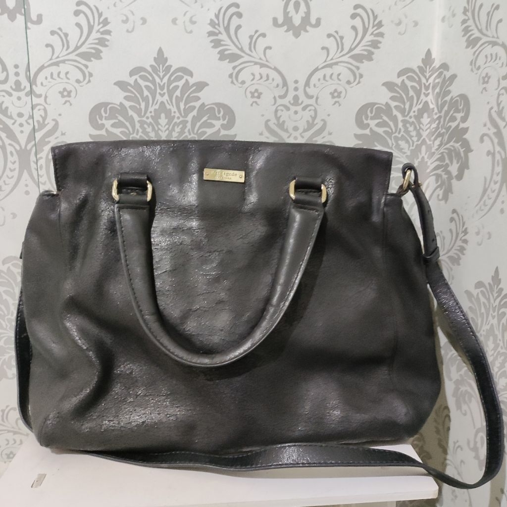 tas selempang kulit keds preloved