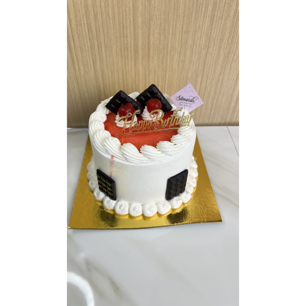 

BLACKFOREST GLAZE WHITE RED UK 13