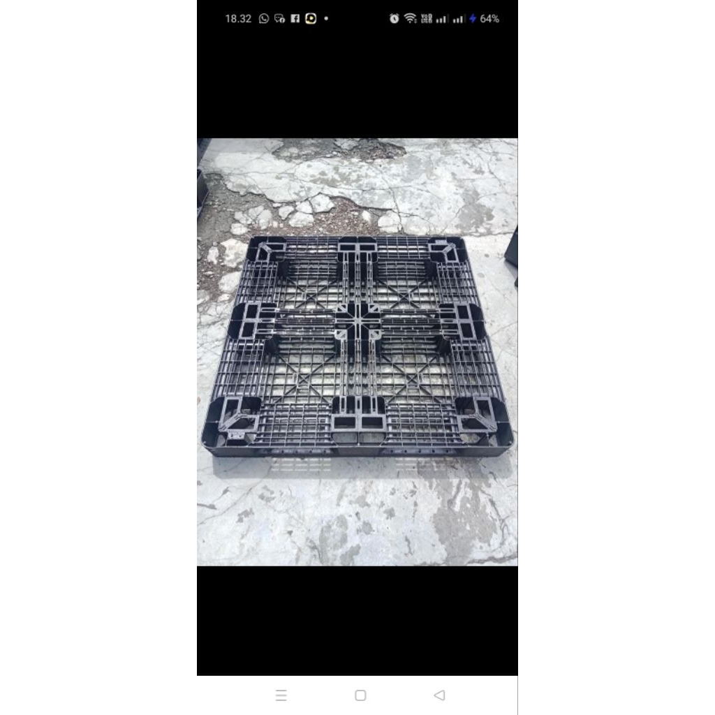 

jual palet plastik second berkualitas ukuran 110x110x12 termurah