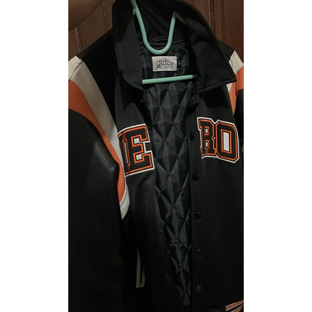 varsity faith industries x w.essentiels