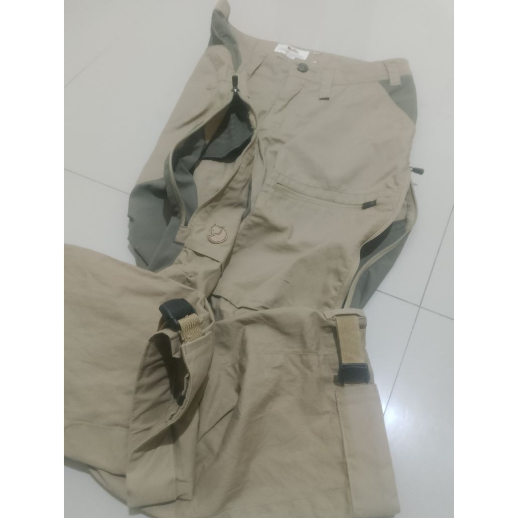 celana fjallraven abisko lite trekking trousers x arcteryx mammut klattermusen patagonia