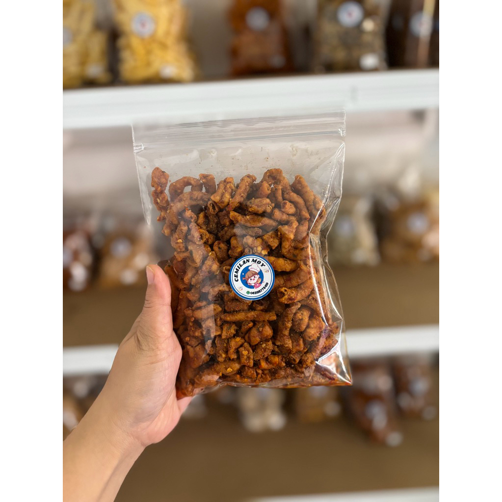 

usus ayam krispi pedas daun jeruk 200gram