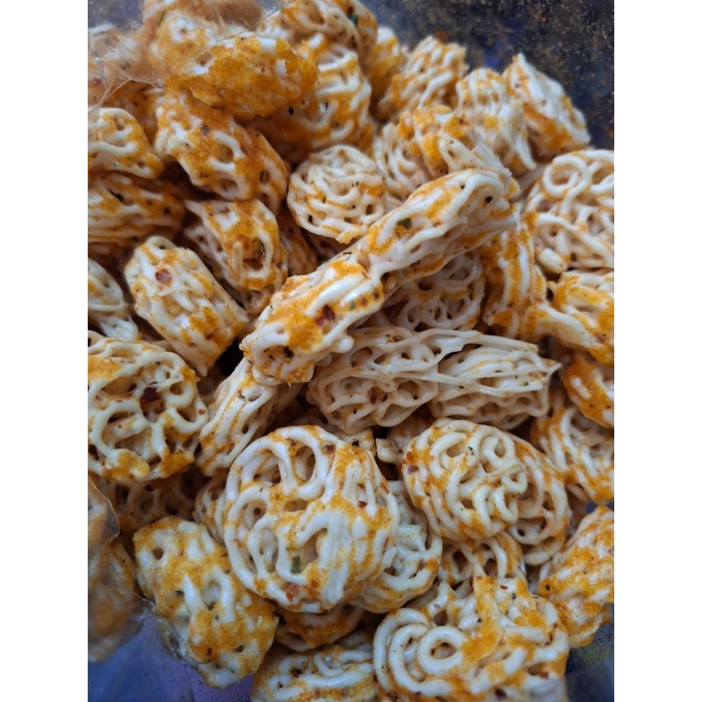 

SAN'S SNACK - KERUPUK SEBLAK RAFAEL BANTET KEMASAN 500gr / Sebring pedas