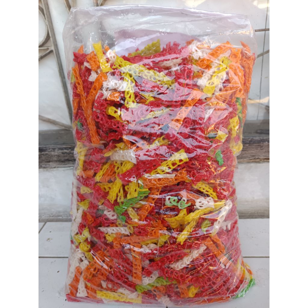 

kerupuk rantai mentah warna warni 1 kg