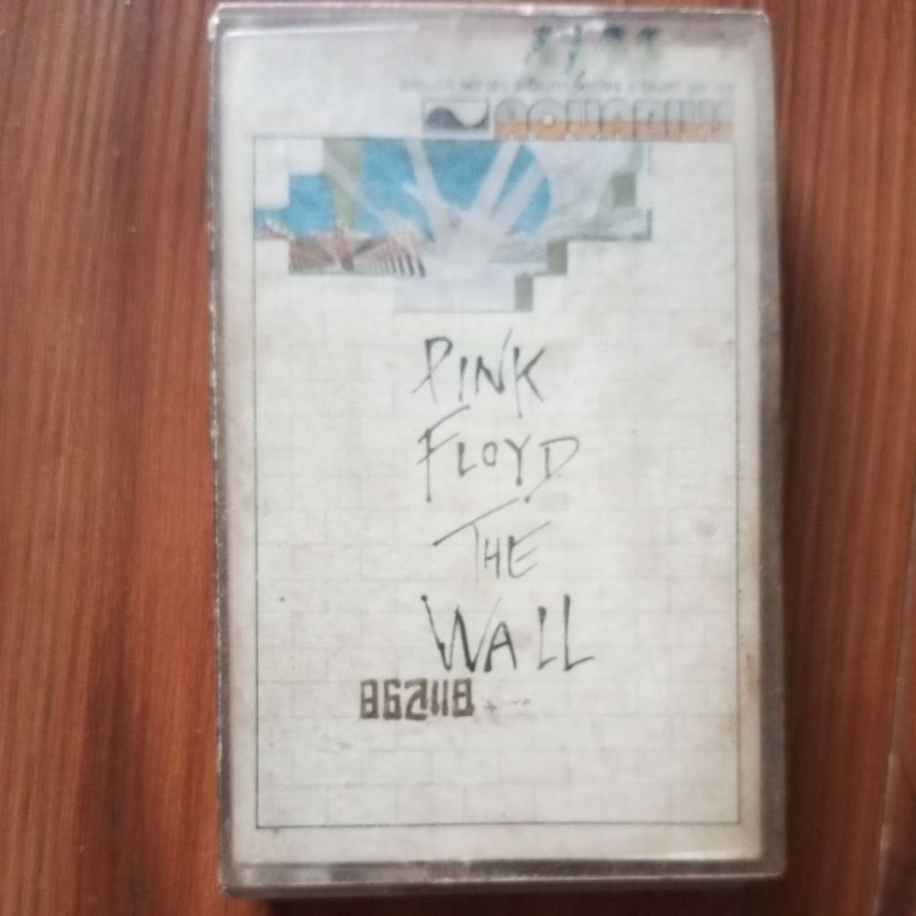 Kaset Pita Pink Floyd The Wall