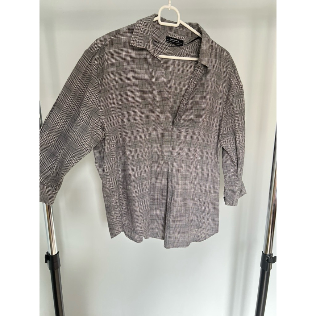 PRELOVED ZARA WOMAN ATASAN BLOUSE SIZE XS