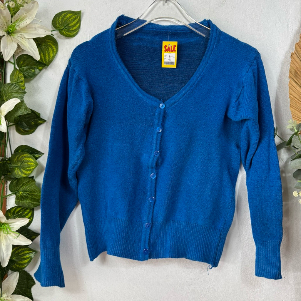 Sweater Biru Elektrik Rajut