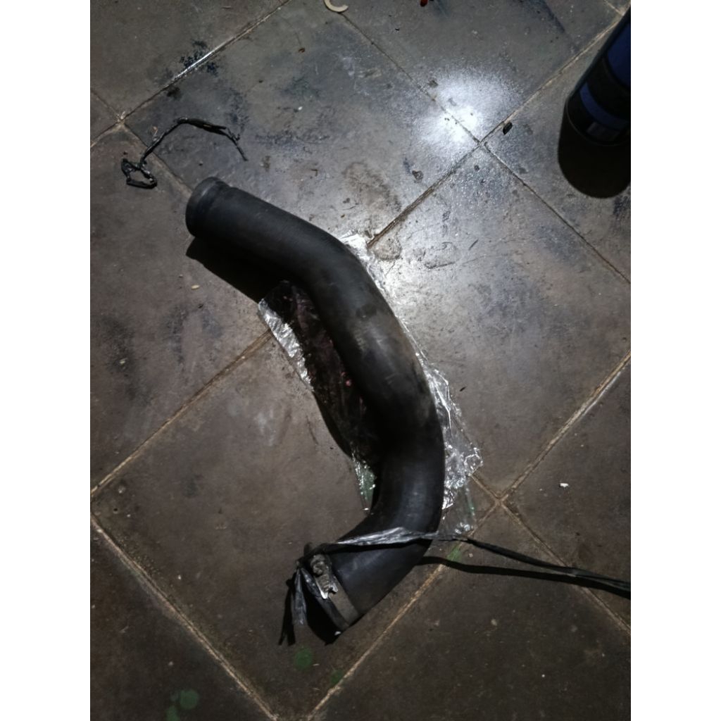 selang radiator bawah mercy w124