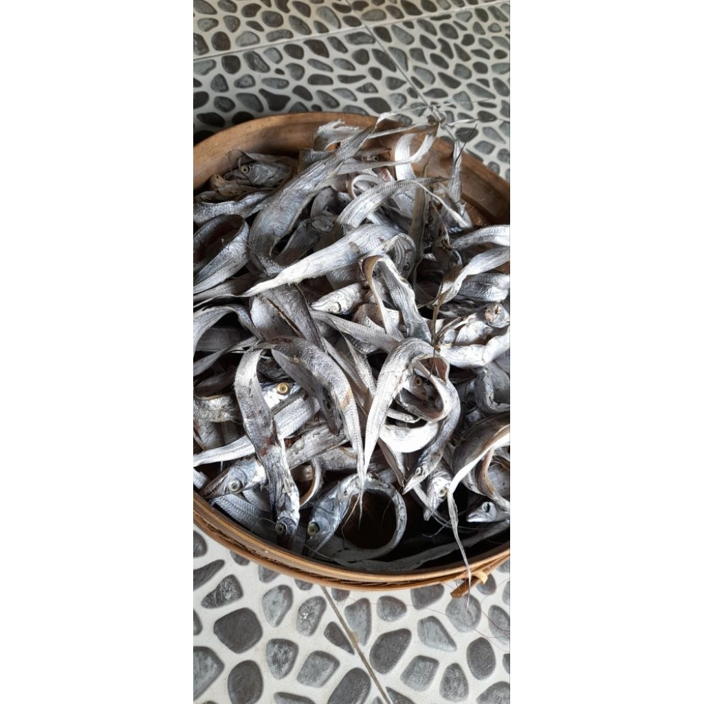 

ikan layur kering khas pacitan