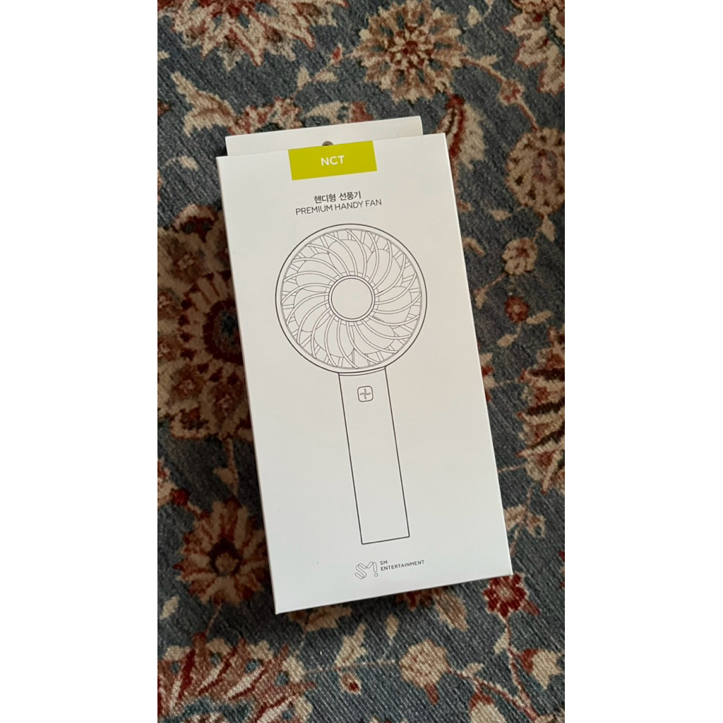 NCT official premium portable handy fan kipas