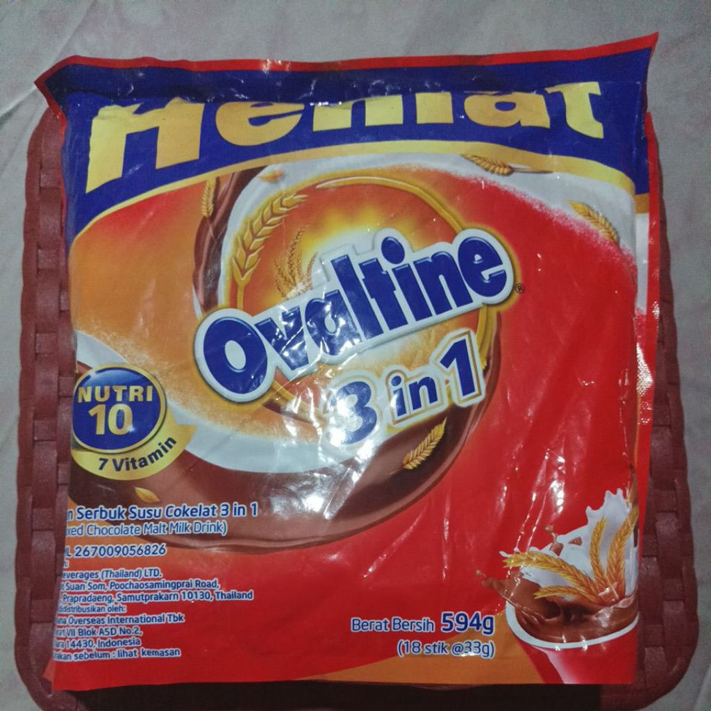 

Ovaltine 3 in 1 Minuman serbuk Susu coklat 18 stik exp 151225