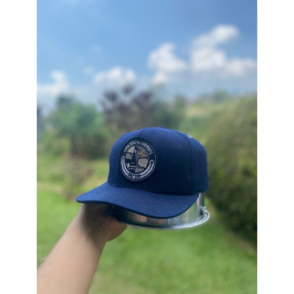 Topi Snapback liful Minimal Garments